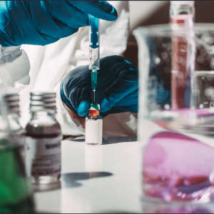 مستقبل تقنية الحمض النووي الريبي المرسال، 10 فبراير 2022، «نيتشر ميدل إيست»